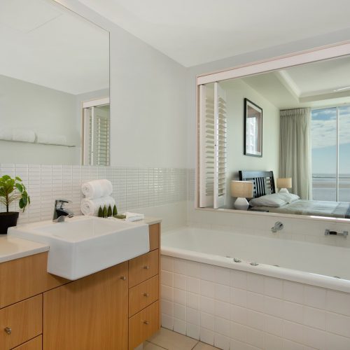 apartment-404-m1-resort-maroochydore-3