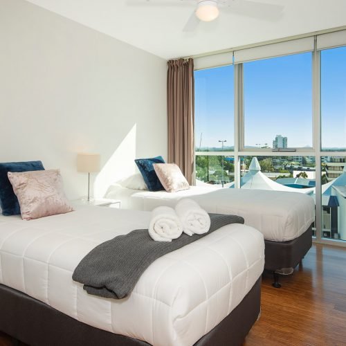 apartment-702-m1-resort-maroochydore-1