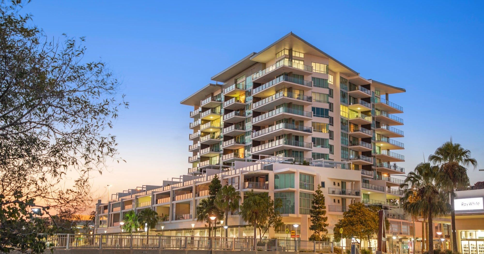 Special Discounts Sunshine Coast M1 Resort