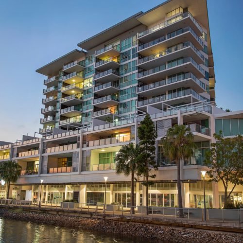 m1-resort-maroochydore-exterior-8